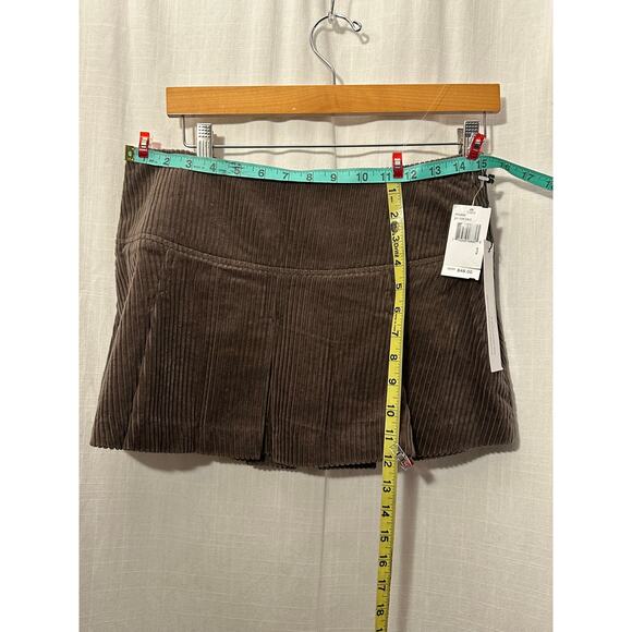 KensieGirl Pleated Corduroy Mini Micro Skirt Light Brown Y2K Juniors Size 3 NWT - Picture 8 of 8